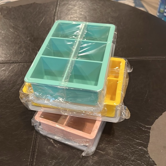 3 Pcs Large Ice Cube Molds Silicone Ice Cube Trays with Lid Easy Release - Picture 2 of 12